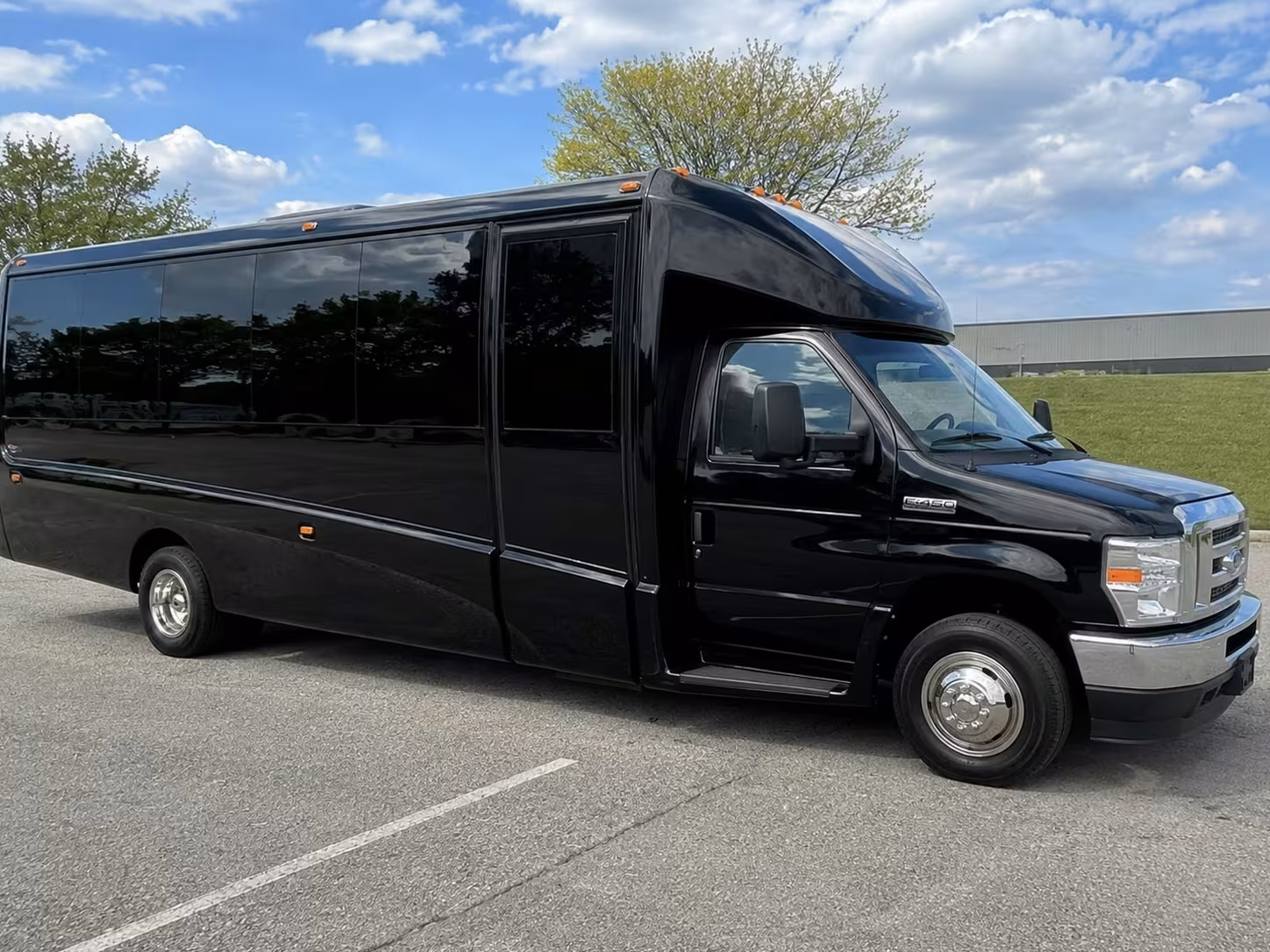 15 passenger minibus