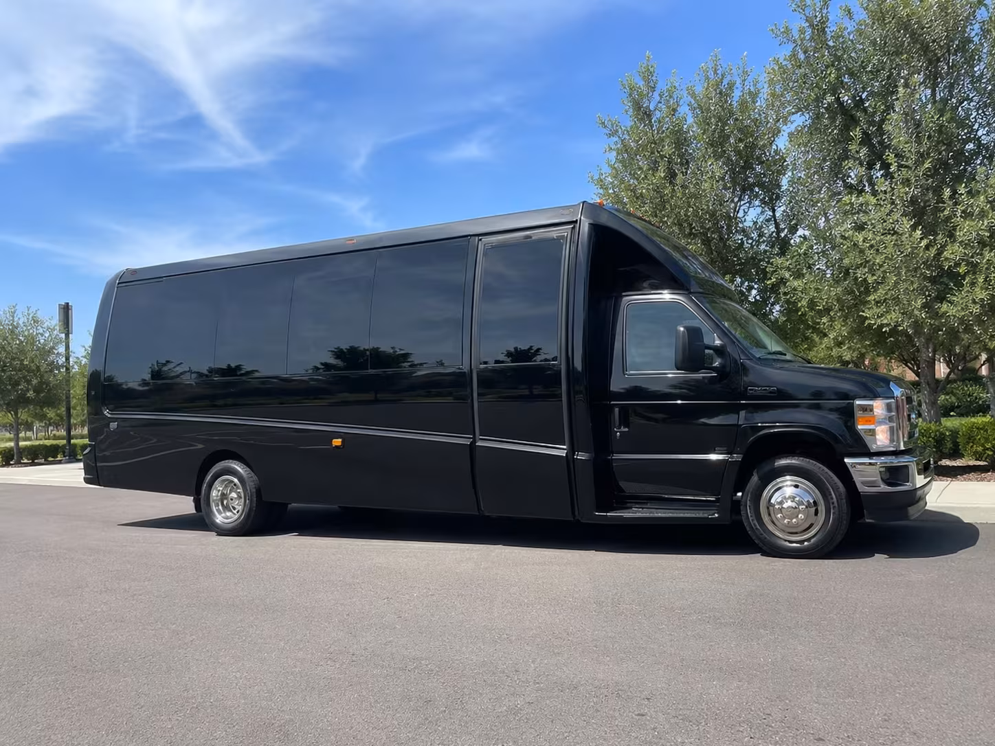 18 passenger minibus