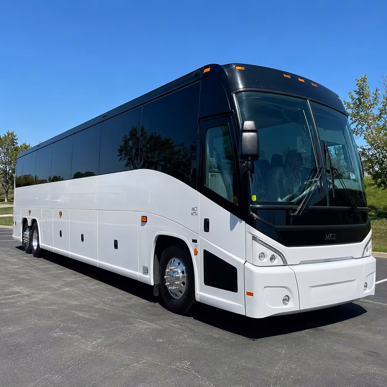daily commuter shuttle services for cary s research triangle workforce